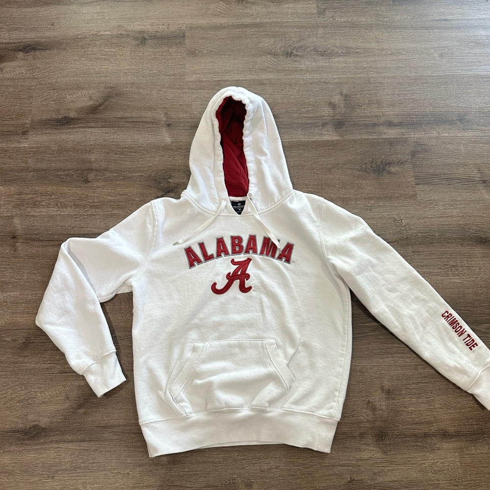 Colosseum Women's White and Red Hoodie